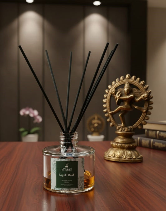 Light Musk Aura – Premium Reed Diffuser (100ml)